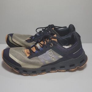 On Running women's Multicolor Athletic Shoes Pls READ!